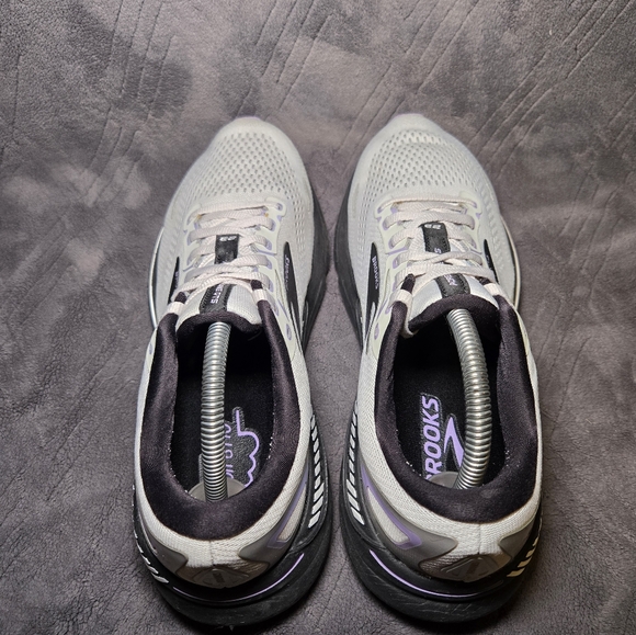 Brooks Adrenaline GTS 23 Running Shoes Womens Sz 11B Athletic Sneakers Trainers. - Picture 6 of 9